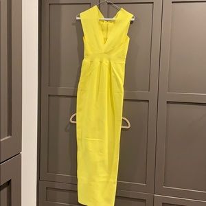 Long body shaping bandage dress ( brand new)